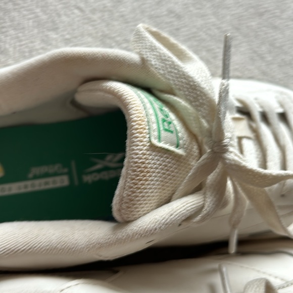 Reebok shoes - Picture 8 of 8